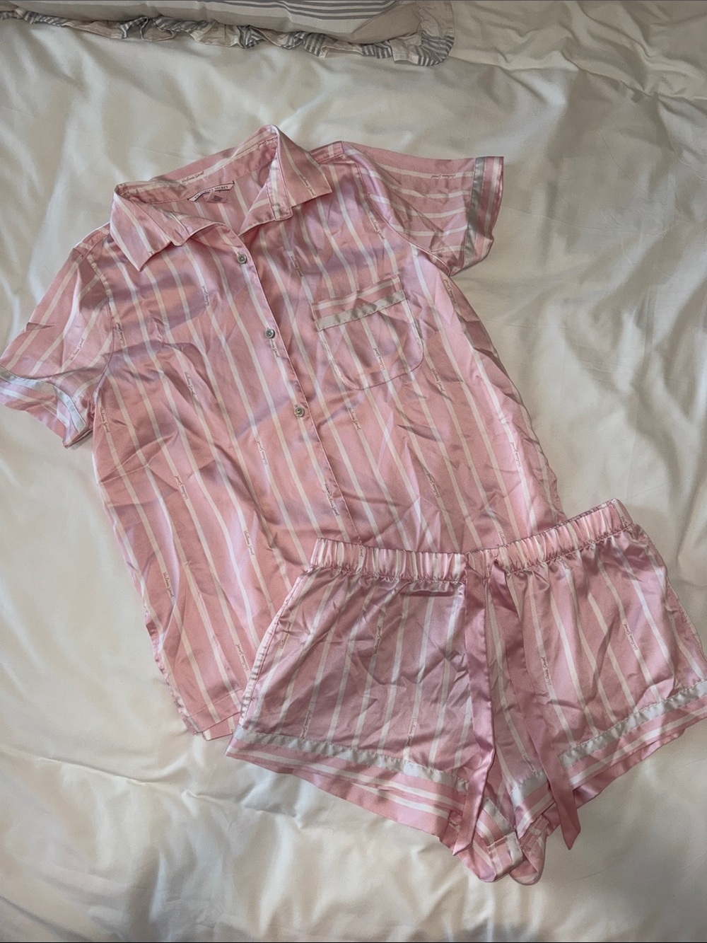 Victoria secret pj set - Picture 2 of 8